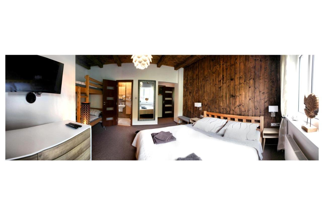 Holiday House Panda Хренско Экстерьер фото