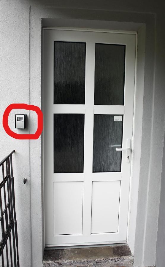 Holiday House Panda Хренско Экстерьер фото
