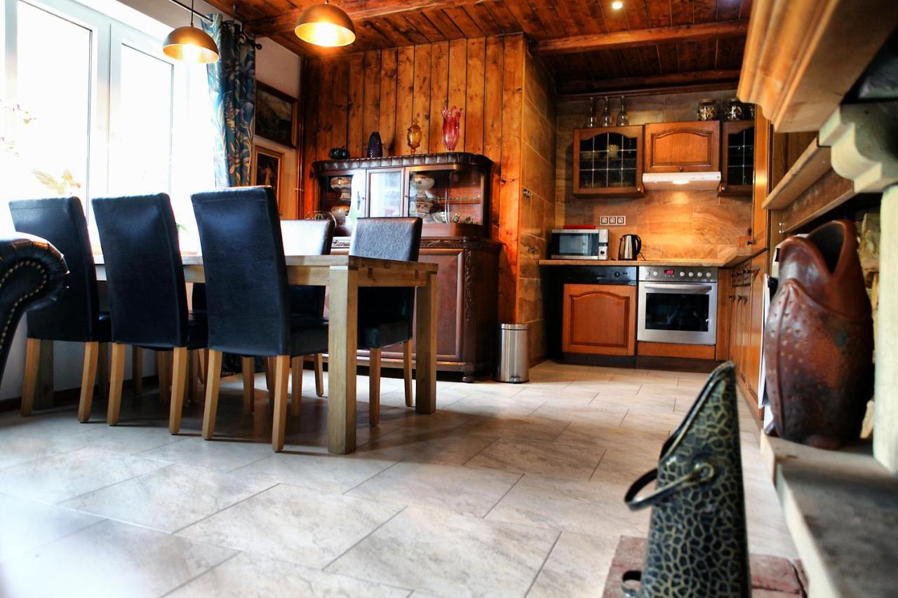 Holiday House Panda Хренско Экстерьер фото