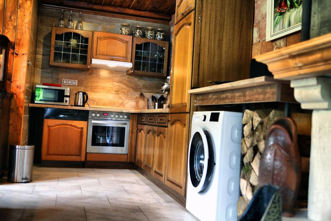 Holiday House Panda Хренско Экстерьер фото