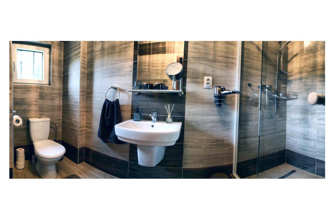 Holiday House Panda Хренско Экстерьер фото